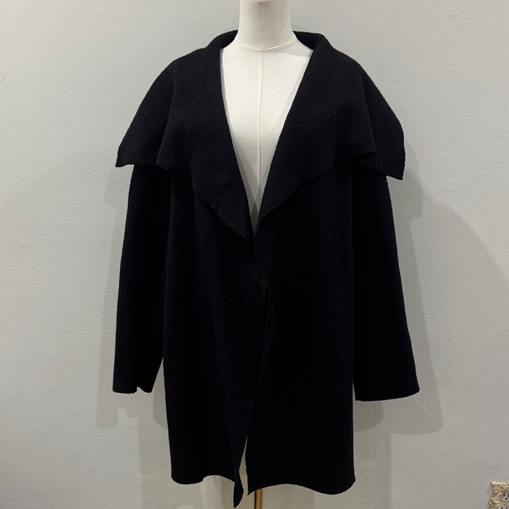 Jogata Paris 100% Wool Overcoat Made In France (Size Large, Black)